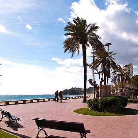 Apartamentos Sant Cristófol Lloret de Mar Exterior foto